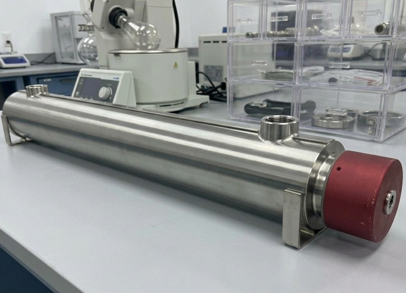 Clean Flow Circulation Heater for DI Water Applications image
